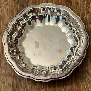 VTG Oneida Silver Scalloped Dish